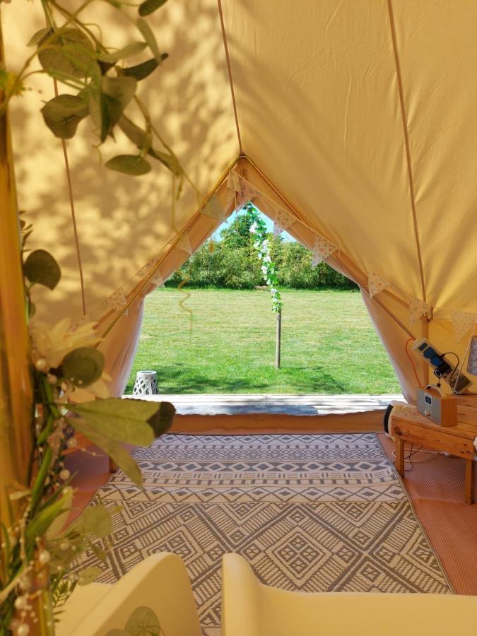 Hopgarden Glamping - Luxury 6M Bell Tent Wadhurst Bagian luar foto