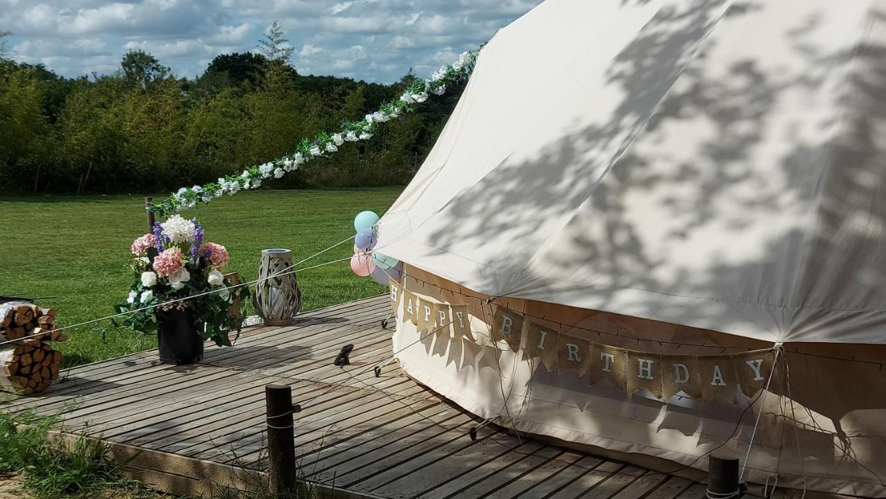 Hopgarden Glamping - Luxury 6M Bell Tent Wadhurst Bagian luar foto